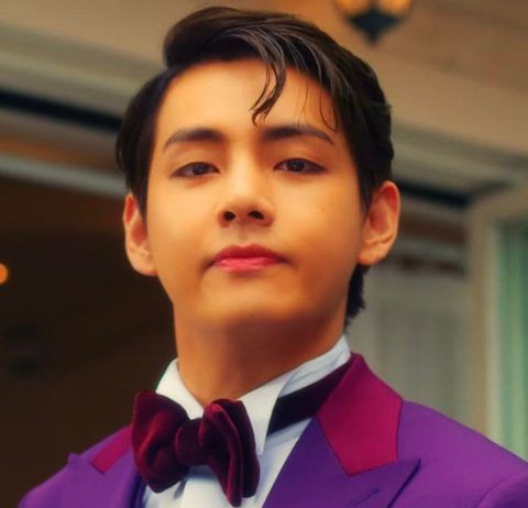 BTS V in Peakboy’s MV Bts V