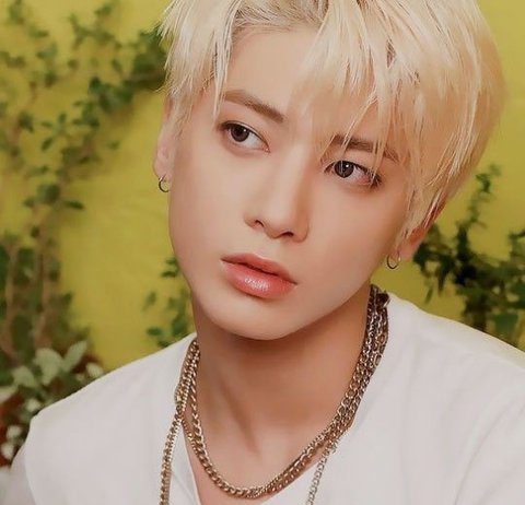 Am I The Only One Who Thinks Like This? TXT Taehyun & SHINee Jonghyun txt taehyun