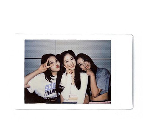 Behind Pictures of JYP’s New GIrl Group Released JYP new girl group reveal