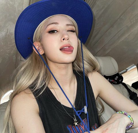 But I Think I Know Why ‘Dumb Dumb’ Was a Hit Jeon Somi dumb dumb