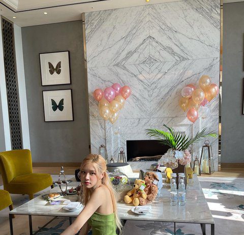 The Hotel Rosé Went To Costs 20 Million KRW Per Night…… Wow blackpink rose