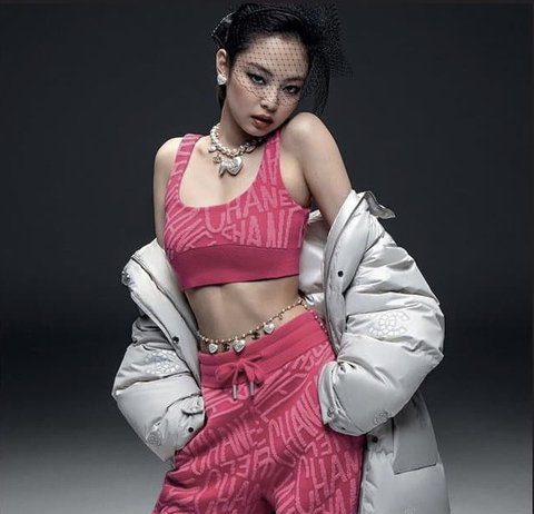 Wow Jennie x Chanel…Insane Blackpink Jennie Chanel Neige