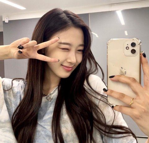 Giselle Being An Instagram Legend Again aespa Giselle pretty beautiful no makeup