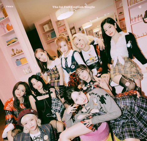 Have You Seen TWICE Jeongyeon’s Trembling Hand? Twice Jeongyeon