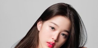 Heol This Was When IVE Jang Wonyoung Was A Baby IVE Jang Wonyoung pretty beautiful