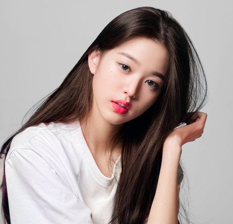 Former IZ*ONE Member Jang Wonyoung As IVE Member IVE Jang Wonyoung pretty beautiful