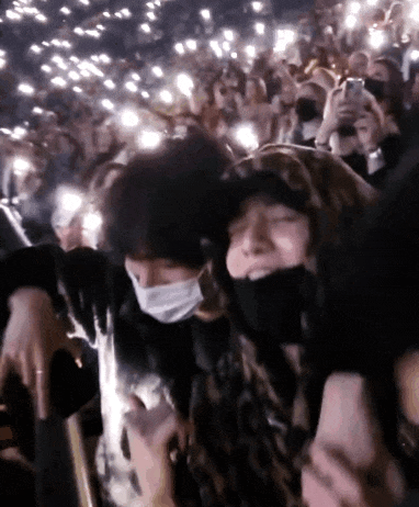 BTS’s Maknae-Line As Audience At A Concert VKook BTS Jungkook Taehyung Taekook La