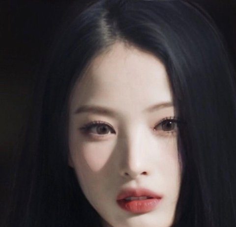 +) I Think It’s My First Time Seeing A Face Like NMIXX Jinni’s in the Idol Industry