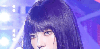 “I Thought It Was A Pic With Too Much Editing But It’s A Gif”