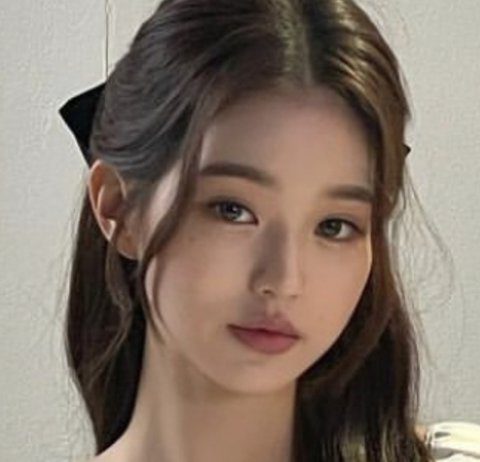 Unedited Pic Of IVE Wonyoung