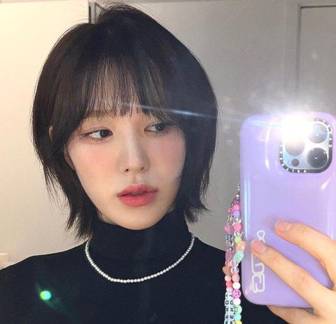 Red Velvet Wendy Cut Her Hair Short?!